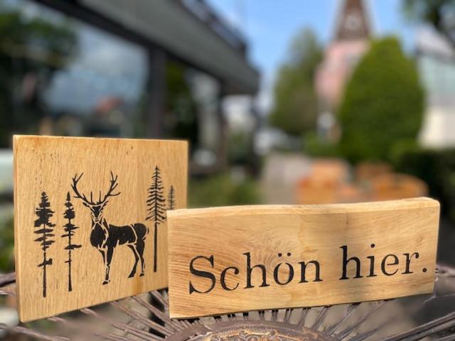 Gasthaus Hirschenstube & Gaestehaus Gehri Waldkirch Extérieur photo